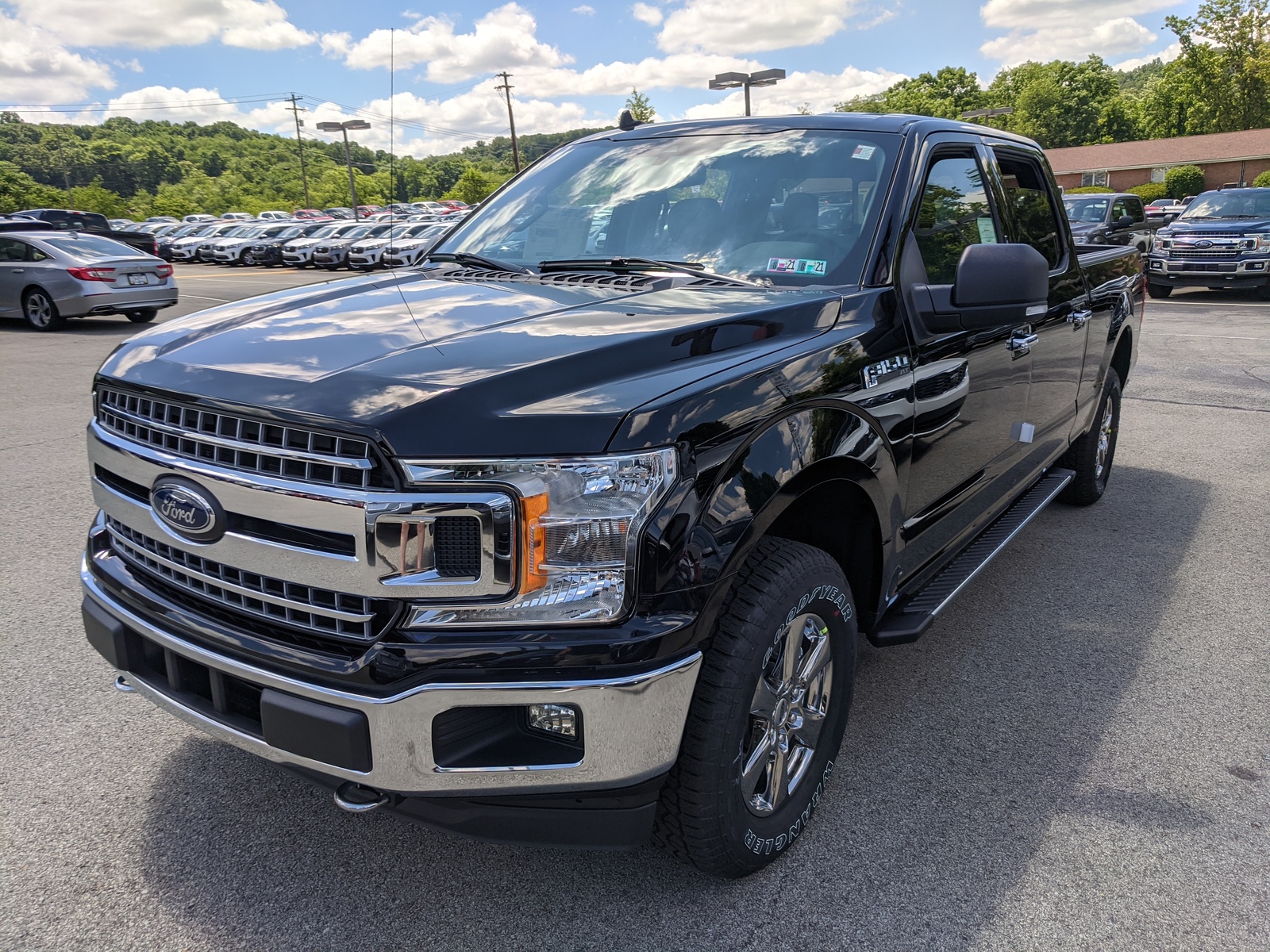 New 2020 Ford F-150 XLT Crew Cab Pickup In Agate Black Metallic ...