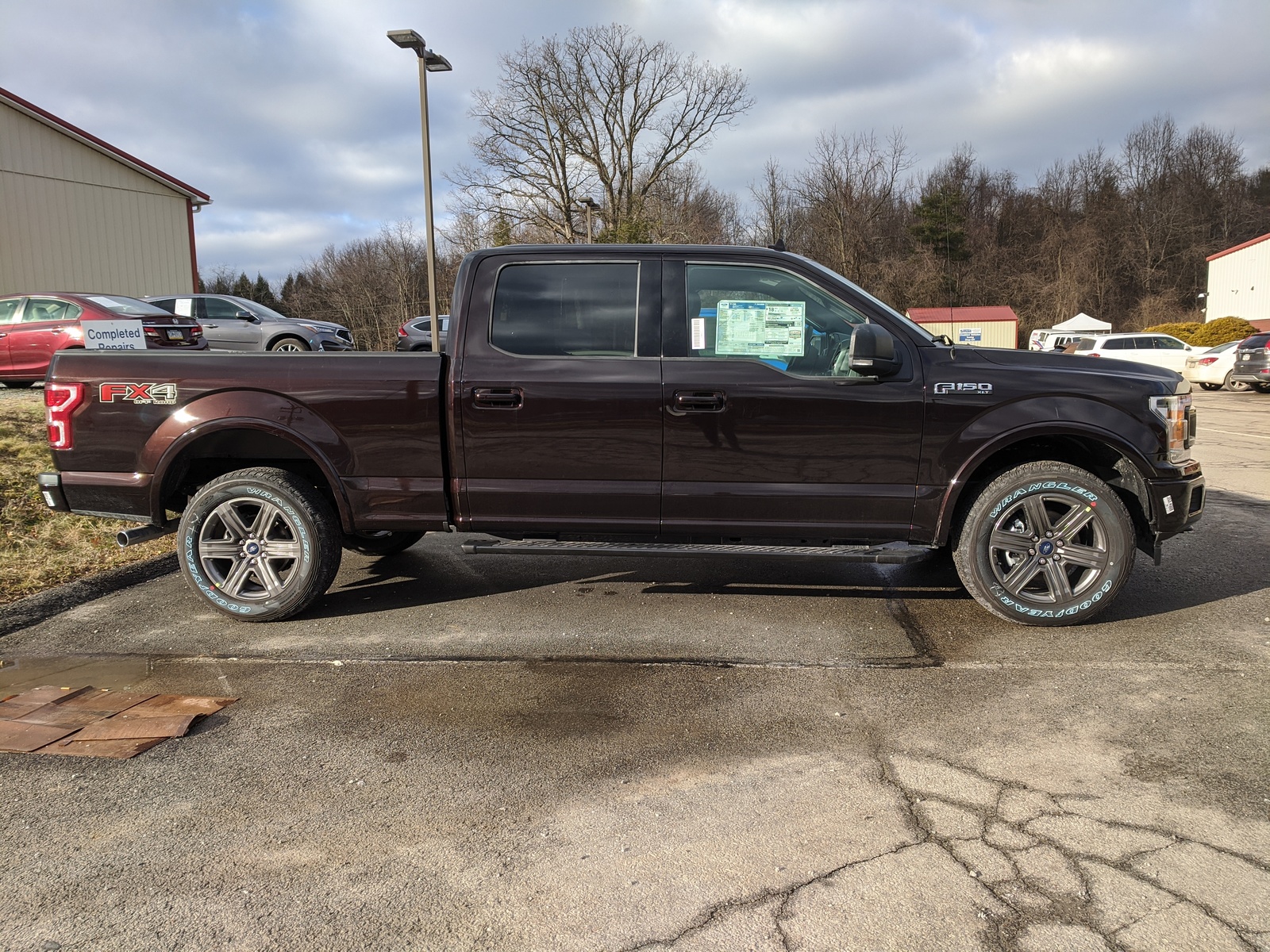 New 2020 Ford F 150 Xlt Crew Cab Pickup In Magma Red Metallic Greensburg Pa F03275 2421